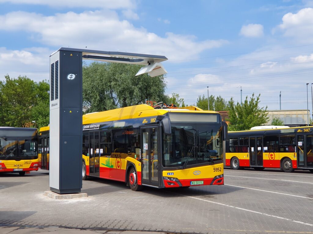 Solaris Urbino 18 E